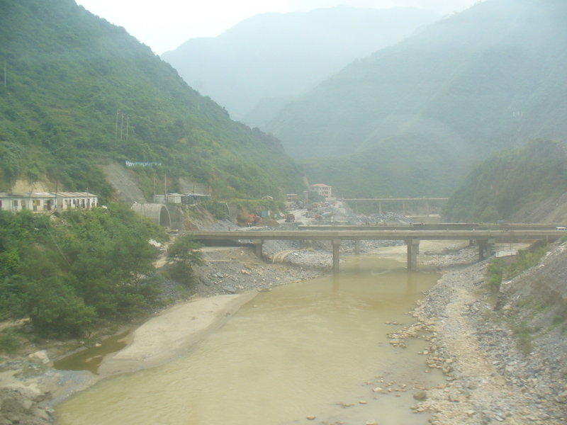 Image: /media/?path=/trips/2007-08-13 China/2007-08-19_Xi'an-Wudang/20070819-113326-0-Ant.jpg